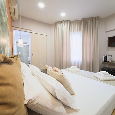 B&B Les Lumieres Salerno Exterior photo
